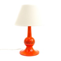 Lampa ceramiczna w pomaranczym kolorze. Francja. Lata 60. Sygn.